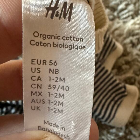 H&M Newborn Baby Cotton Sweater Set Outfit Black Stripe Cardigan Pants Newborn - Picture 7 of 8